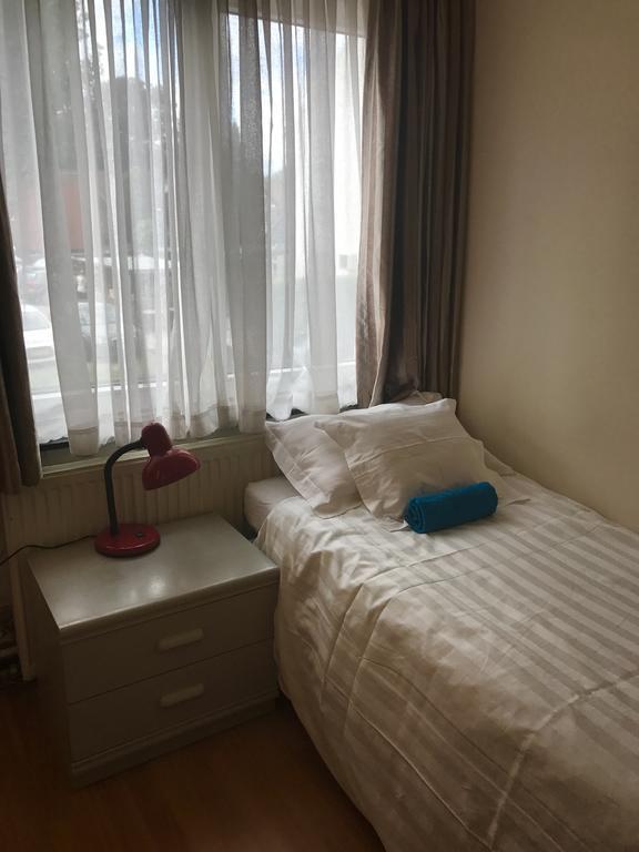 Amby Family House Hotell Maastricht Eksteriør bilde
